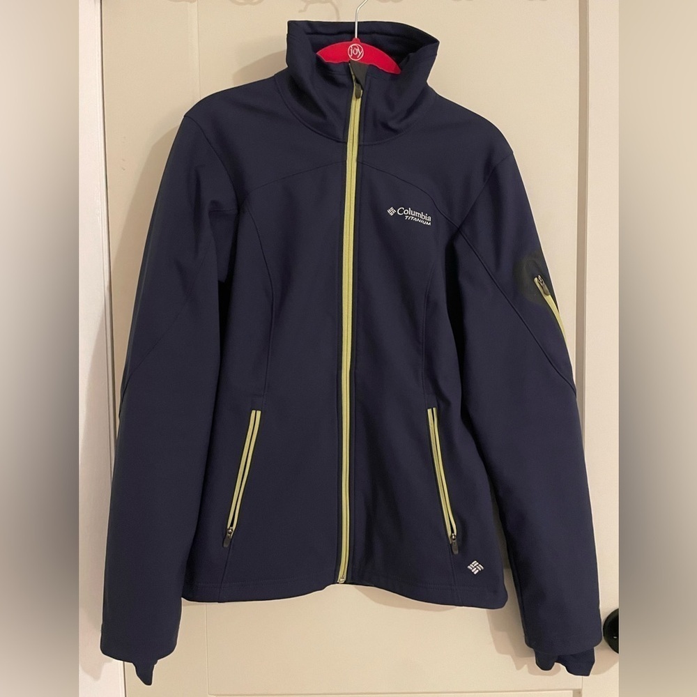 Women’s Columbia Titanium Navy Long Sleeve Small Zip Up Jacket